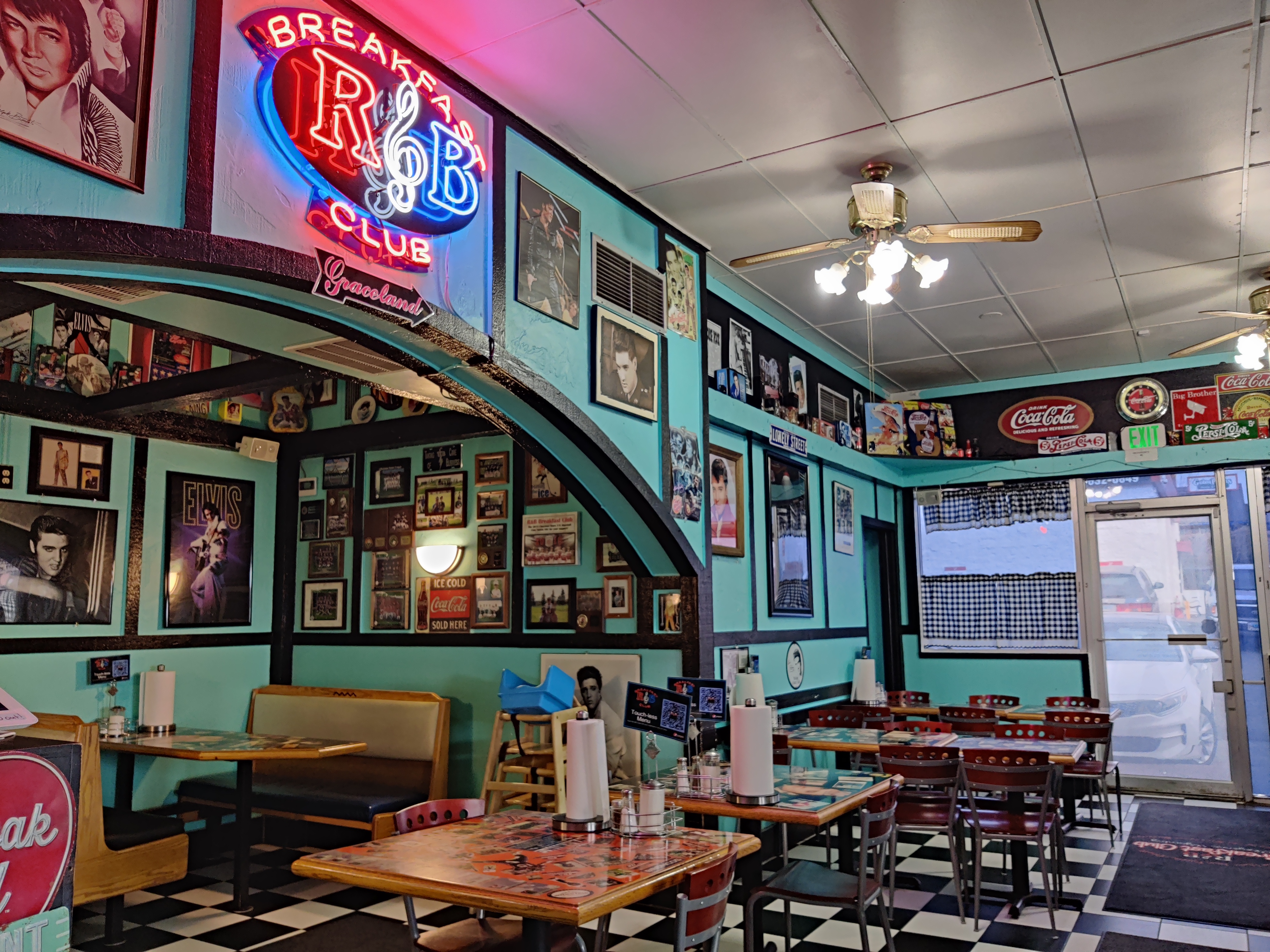 Elvis-Themed Dine-In Restaurant | Cheyenne, WY | R&B Breakfast Club